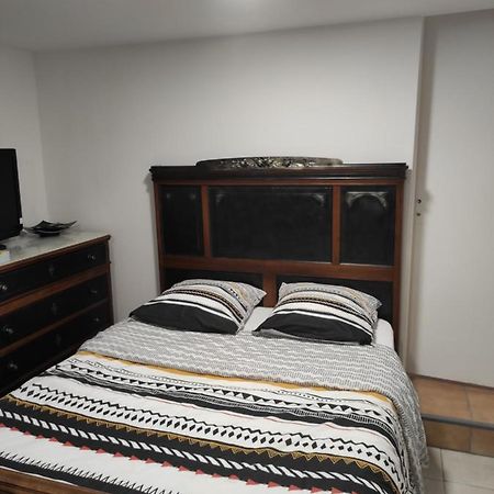Chambre Entree Independante Lodève Zewnętrze zdjęcie