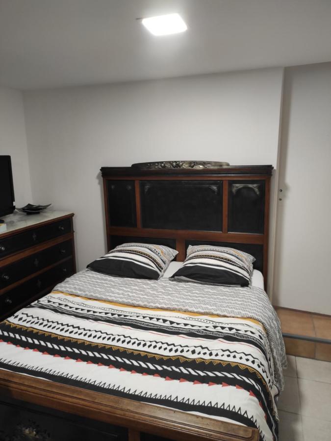 Chambre Entree Independante Lodève Zewnętrze zdjęcie